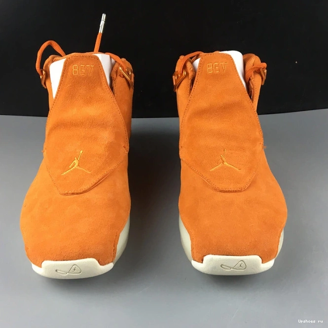Campfire Retro Orange 18 AA2494-801 Jordan  0321